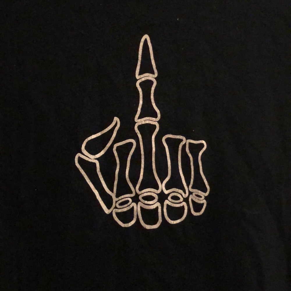 Middle finger tee - Picture 2 of 2